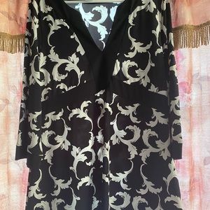 White House Black Market XL Top